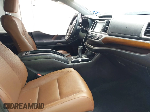 2019 Toyota Highlander Limited z VIN 5TDDZRFH5KS714411, wystawiony jako IAAI lot #42366943 z przebiegiem Nie podano mil oraz . Historia ofert i sprzedaży dostępna na DreamBid. Obrazek 5.