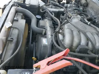 1999 Toyota 4Runner SR5 z VIN JT3GN86R1X0098085, wystawiony jako IAAI lot #42697059 z przebiegiem 383 672 mil mil oraz . Historia ofert i sprzedaży dostępna na DreamBid. Obrazek 19.