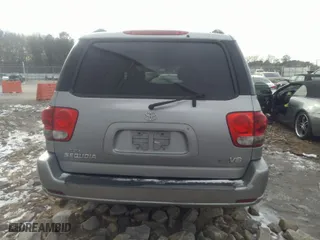 2007 Toyota Sequoia SR5 with VIN 5TDZT34A77S285533, listed as a IAAI auction lot 41393297 with 235,791 mi miles. Bid and sale history available at carsss.com. Image 17.