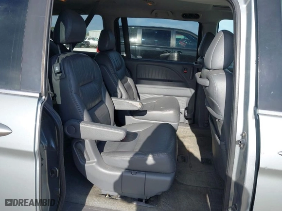 2007 Honda Odyssey EX-L with VIN 5FNRL38697B018839, listed as a IAAI auction lot 41981829 with 88,087 mi miles. Bid and sale history available at carsss.com. Image 8.