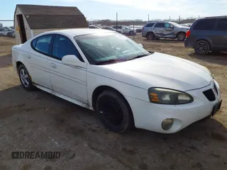 2005 Pontiac Grand Prix z VIN 2G2WP522451247751, wystawiony jako IAAI lot #41708477 z przebiegiem 204 608 mil mil oraz . Historia ofert i sprzedaży dostępna na DreamBid. Obrazek 1.