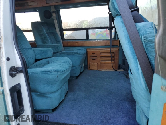 1993 Ford Econoline Cargo with VIN 1FDEE14N5PHB25182, listed as a Copart auction lot 79466974 with 140,129 mi miles and Clean Title. Bid and sale history available at carsss.com. Image 11.