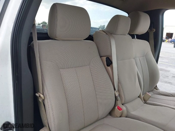 2013 Ford F-150 XL with VIN 1FTNF1EF3DKF30223, listed as a IAAI auction lot 41905682 with 167,119 mi miles. Bid and sale history available at carsss.com. Image 8.