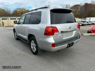 2013 Toyota Land Cruiser with VIN JTMHY7AJXD4017124, listed as a Copart auction lot 79213994 with 185,989 mi miles and Clean Title. Bid and sale history available at carsss.com. Image 2.