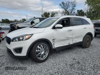 2018 Kia Sorento LX with VIN 5XYPG4A36JG367832, listed as a Copart auction lot 52504895 with 40,281 mi miles and Salvage Title. Bid and sale history available at carsss.com. Image 1.