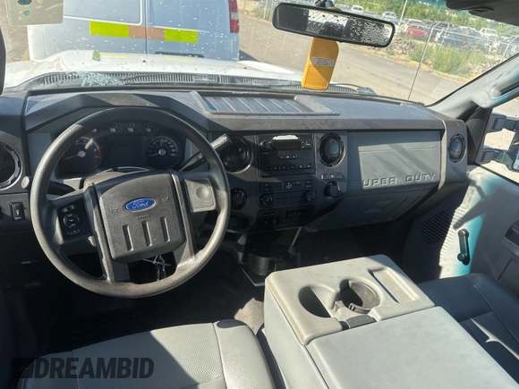 2011 Ford F-250 XL with VIN 1FT7W2B63BEC17090, listed as a IAAI auction lot 42840403 with 88,849 mi miles and . Bid and sale history available at DreamBid. Image 7.