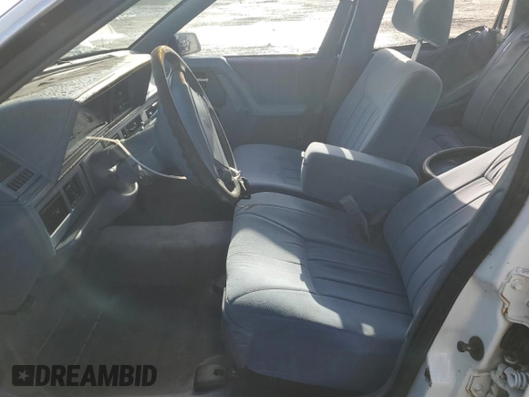1996 Oldsmobile Cutlass Ciera 1SA VX5 z VIN 1G3AJ55M5T6394526, wystawiony jako Copart lot #72783674 z przebiegiem 77 988 mil mil oraz Szkoda całkowita • Salvage title. Historia ofert i sprzedaży dostępna na DreamBid. Obrazek 7.