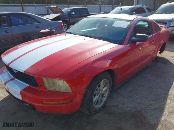 2005 Ford Mustang Deluxe with VIN 1ZVFT80N955155293, listed as a IAAI auction lot 41891807 with 169,092 mi miles. Bid and sale history available at carsss.com. Image 17.