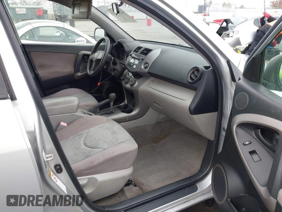 2006 Toyota RAV4 with VIN JTMZD33V965007142, listed as a IAAI auction lot 42117185 with 330,017 mi miles and . Bid and sale history available at DreamBid. Image 5.