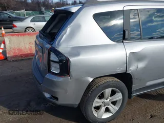 2016 Jeep Compass Latitude with VIN 1C4NJDEB5GD713905, listed as a IAAI auction lot 41138023 with 107,479 mi miles and . Bid and sale history available at DreamBid. Image 18.
