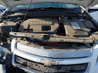 2013 Chevrolet Volt with VIN 1G1RH6E43DU101216, listed as a IAAI auction lot 41911200 with 196,960 mi miles and . Bid and sale history available at carsss.com. Image 10.