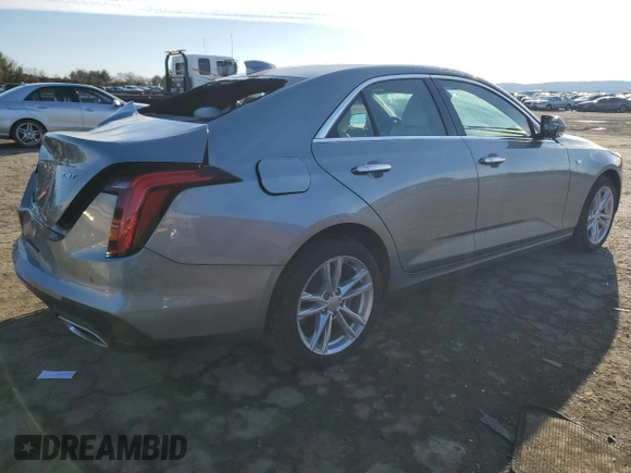 2024 Cadillac CT4 Luxury z VIN 1G6DK5RK7R0103347, wystawiony jako Copart lot #44062065 z przebiegiem 6 805 mil mil oraz Szkoda całkowita • Salvage title. Historia ofert i sprzedaży dostępna na DreamBid. Obrazek 3.