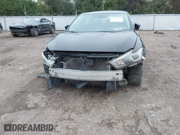 2017 Nissan Maxima Platinum with VIN 1N4AA6AP5HC413077, listed as a IAAI auction lot 40795641 with 193,630 mi miles and . Bid and sale history available at DreamBid. Image 6.