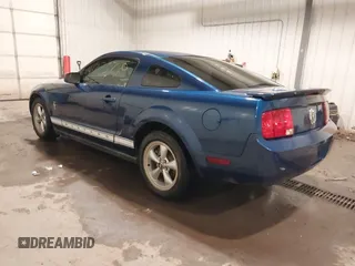 2007 Ford Mustang Deluxe with VIN 1ZVFT80N575320680, listed as a IAAI auction lot 41373758 with 109,588 mi miles and . Bid and sale history available at DreamBid. Image 3.