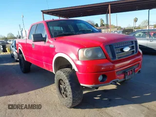 2006 Ford F-150 XLT with VIN 1FTPX14566NA05124, listed as a IAAI auction lot 41751548 with 195,665 mi miles. Bid and sale history available at carsss.com. Image 1.