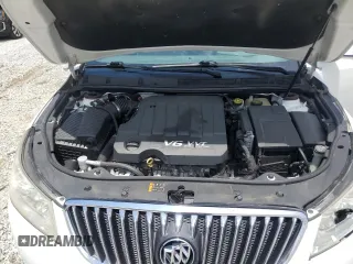 2013 Buick LaCrosse Leather z VIN 1G4GC5E36DF256101, wystawiony jako Copart lot #58335335 z przebiegiem 99 118 mil mil oraz Szkoda całkowita • Salvage title. Historia ofert i sprzedaży dostępna na DreamBid. Obrazek 11.