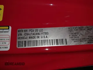 2022 Jeep Gladiator Altitude z VIN 1C6HJTAGXNL117353, wystawiony jako IAAI lot #42427921 z przebiegiem 28 801 mil mil oraz . Historia ofert i sprzedaży dostępna na DreamBid. Obrazek 9.