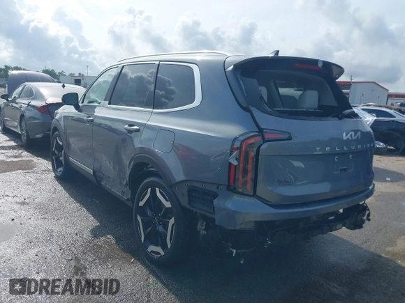 2023 Kia Telluride EX с VIN 5XYP34GC6PG382858, выставлен на аукционе IAAI как лот 42334256 с пробегом 48 684 миль миль и . История ставок и продаж доступна на DreamBid. Изображение 3.