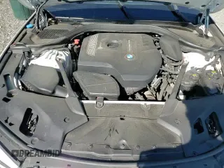 2017 BMW 5 Series 530i xDrive z VIN WBAJA7C3XHG905670, wystawiony jako Copart lot #71275735 z przebiegiem 61 123 mil mil oraz Szkoda całkowita • Salvage title. Historia ofert i sprzedaży dostępna na DreamBid. Obrazek 14.