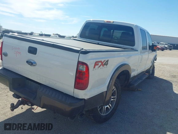 2015 Ford Super Duty F-250 SRW Lariat with VIN 1FT7W2BT0FEB68815, listed as a IAAI auction lot 41574350 with 162,905 mi miles. Bid and sale history available at carsss.com. Image 4.