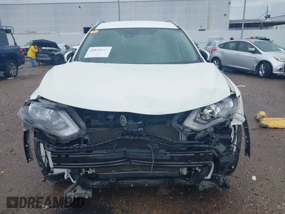 2020 Nissan Rogue S with VIN 5N1AT2MT0LC751724, listed as a IAAI auction lot 41870342 with 33,920 mi miles and . Bid and sale history available at DreamBid. Image 6.