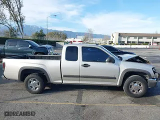 2008 Chevrolet Colorado Work Truck with VIN 1GCCS199088137371, listed as a IAAI auction lot 41609677 with 177,004 mi miles. Bid and sale history available at carsss.com. Image 13.