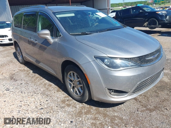 2020 Chrysler Pacifica Touring L with VIN 2C4RC1BG7LR140622, listed as a IAAI auction lot 42090987 with 125,377 mi miles and . Bid and sale history available at DreamBid. Image 1.
