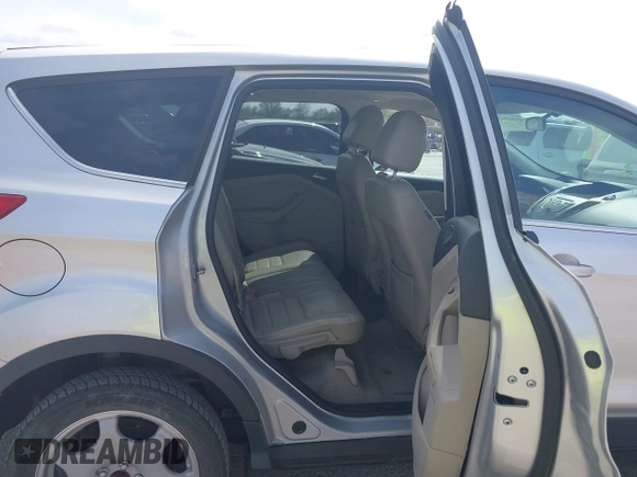2013 Ford Escape SE with VIN 1FMCU0GX7DUB76154, listed as a IAAI auction lot 41926246 with 60,607 mi miles. Bid and sale history available at carsss.com. Image 8.