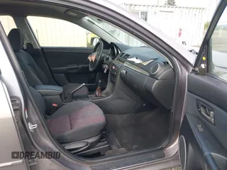 2006 Mazda 3 s z VIN JM1BK324061424656, wystawiony jako IAAI lot #42188589 z przebiegiem 120 295 mil mil oraz . Historia ofert i sprzedaży dostępna na DreamBid. Obrazek 5.