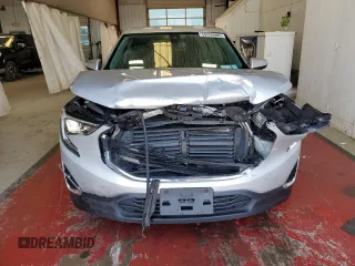 2020 GMC Terrain SLE with VIN 3GKALTEV1LL187312, listed as a Copart auction lot 59490985 with 40,359 mi miles and Salvage title. Bid and sale history available at DreamBid. Image 5.