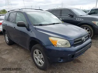 2007 Toyota RAV4 with VIN JTMZD33V676048811, listed as a IAAI auction lot 42049920 with 258,716 mi miles. Bid and sale history available at carsss.com. Image 1.