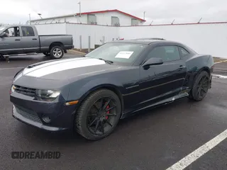 2014 Chevrolet Camaro LT z VIN 2G1FB1E3XE9265155, wystawiony jako IAAI lot #41227609 z przebiegiem 104 786 mil mil oraz . Historia ofert i sprzedaży dostępna na DreamBid. Obrazek 18.