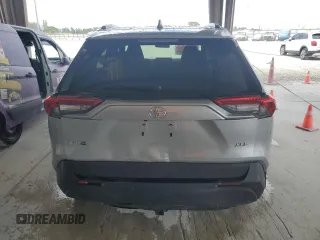 2022 Toyota RAV4 XLE with VIN 2T3W1RFV7NW233780, listed as a Copart auction lot 55099615 with 28,819 mi miles and Non repairable. Bid and sale history available at DreamBid. Image 6.