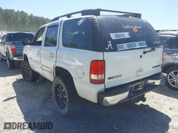 2003 Chevrolet Tahoe LS with VIN 1GNEK13Z13J131945, listed as a IAAI auction lot 42036677 with Not Provided miles. Bid and sale history available at carsss.com. Image 3.