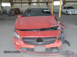 2019 Mercedes-Benz CLA 250 z VIN WDDSJ4GB0KN750546, wystawiony jako Copart lot #52394885 z przebiegiem 86 383 mil mil oraz Szkoda całkowita • Salvage title. Historia ofert i sprzedaży dostępna na DreamBid. Obrazek 5.