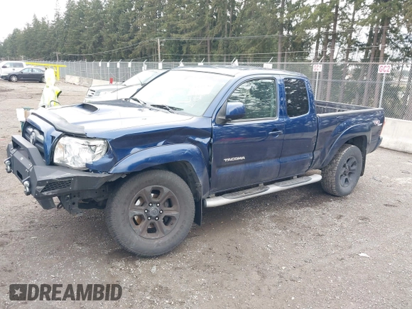2006 Toyota Tacoma with VIN 5TEUU42N06Z165755, listed as a IAAI auction lot 41619786 with 168,910 mi miles. Bid and sale history available at carsss.com. Image 17.