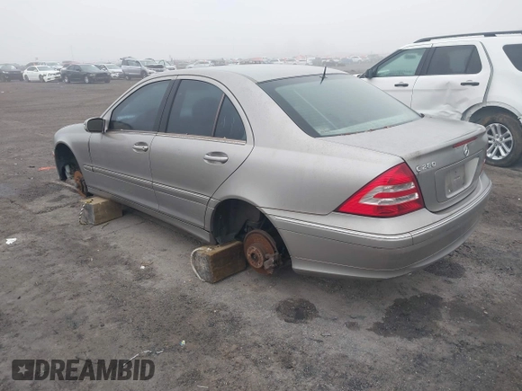 2006 Mercedes-Benz C 280 Luxury with VIN WDBRF54H26A850376, listed as a IAAI auction lot 41491705 with 269,060 mi miles and . Bid and sale history available at DreamBid. Image 3.