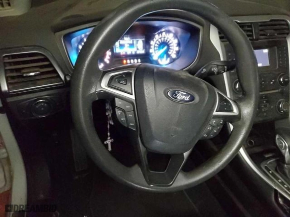 2015 Ford Fusion SE with VIN 3FA6P0H70FR129667, listed as a Copart auction lot 87131344 with 137,130 mi miles and Clean Title. Bid and sale history available at carsss.com. Image 9.
