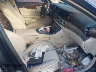2017 Mercedes-Benz E 300 Luxury with VIN WDDZF4JB2HA270484, listed as a IAAI auction lot 42690131 with Not provided miles and . Bid and sale history available at DreamBid. Image 5.