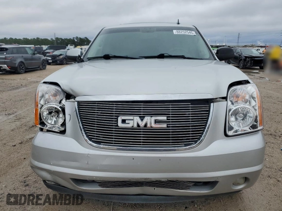 2011 GMC Yukon SLE with VIN 1GKS1AE06BR111692, listed as a Copart auction lot 88252545 with 187,740 mi miles and Salvage Title. Bid and sale history available at carsss.com. Image 5.