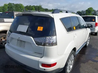 2012 Mitsubishi Outlander SE z VIN JA4AS3AW8CU016019, wystawiony jako IAAI lot #42394968 z przebiegiem 142 119 mil mil oraz . Historia ofert i sprzedaży dostępna na DreamBid. Obrazek 4.