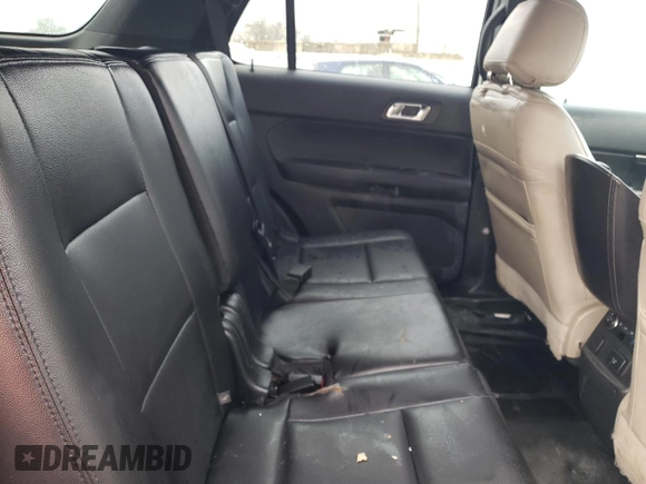 2019 Ford Police Interceptor Utility z VIN 1FM5K8AR3KGA29722, wystawiony jako Copart lot #78384523 z przebiegiem Nie podano mil oraz Szkoda całkowita • Salvage title. Historia ofert i sprzedaży dostępna na DreamBid. Obrazek 11.