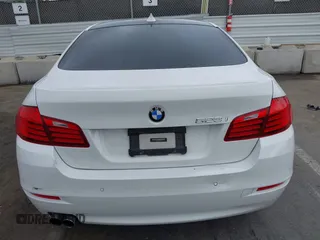 2015 BMW 5 Series 528i z VIN WBA5A5C56FD519995, wystawiony jako IAAI lot #41788365 z przebiegiem 114 306 mil mil oraz . Historia ofert i sprzedaży dostępna na DreamBid. Obrazek 16.
