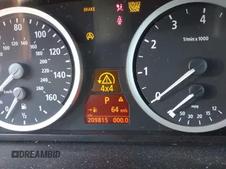 2006 BMW 5 Series 530xi with VIN WBANN73596CN03330, listed as a IAAI auction lot 41649814 with 209,815 mi miles and . Bid and sale history available at carsss.com. Image 15.