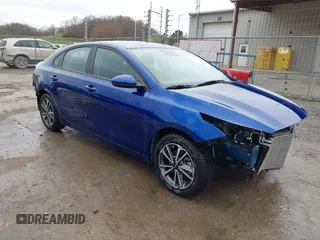2022 Kia Forte LXS z VIN 3KPF24AD4NE445224, wystawiony jako IAAI lot #41853612 z przebiegiem 29 217 mil mil oraz . Historia ofert i sprzedaży dostępna na DreamBid. Obrazek 1.