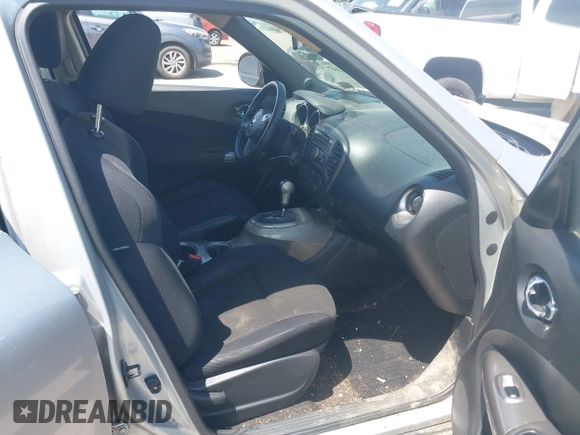 2013 Nissan Juke S with VIN JN8AF5MR0DT212138, listed as a IAAI auction lot 42082847 with 105,088 mi miles. Bid and sale history available at carsss.com. Image 5.