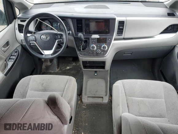 2017 Toyota Sienna L with VIN 5TDZZ3DC0HS779525, listed as a Copart auction lot 52687115 with 372,129 mi miles and Clean Title. Bid and sale history available at DreamBid. Image 8.