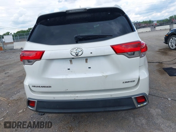 2017 Toyota Highlander Limited with VIN 5TDYZRFH6HS222576, listed as a IAAI auction lot 42405961 with 97,148 mi miles and . Bid and sale history available at DreamBid. Image 15.