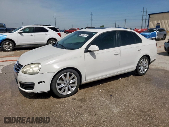 2010 Volkswagen Jetta Wolfsburg Edition with VIN 3VWRA7AJ0AM156555, listed as a Copart auction lot 56982155 with 72,054 mi miles and Salvage title. Bid and sale history available at DreamBid. Image 1.