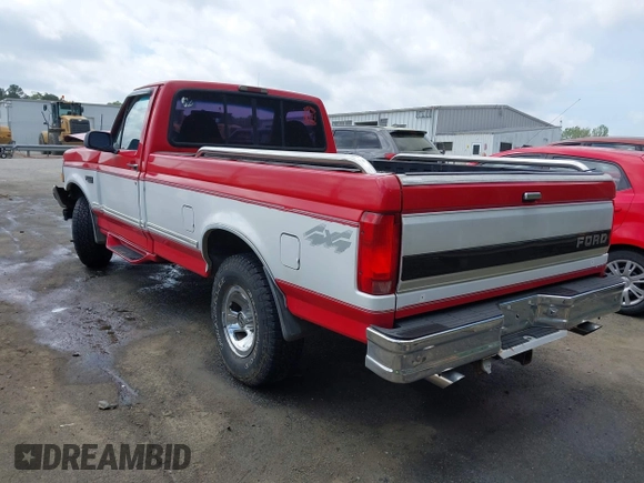 1996 Ford F-150 with VIN 1FTEF14H3TLA99183, listed as a IAAI auction lot 41958926 with 223,150 mi miles. Bid and sale history available at carsss.com. Image 3.